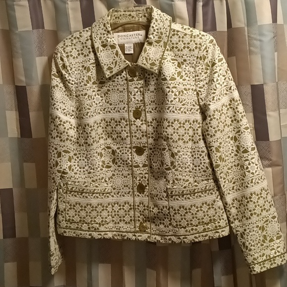 FINAL PRICE NWOT DONCASTER olive/white crocheted/laced designed l/s jacket 16 - Picture 3 of 16